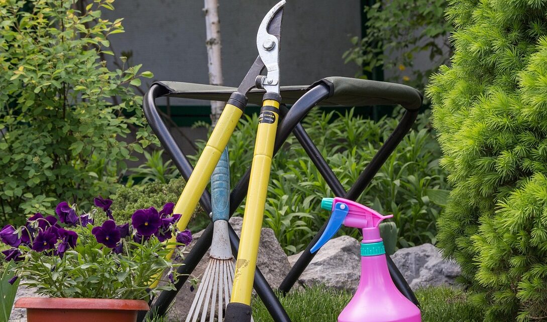 Wohin eigentlich mit den Gartengeräten am Ferienhaus?